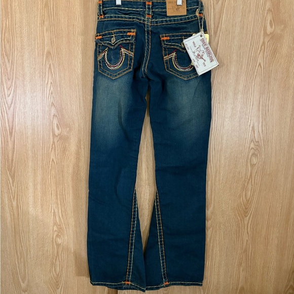 NWT True Religion Flare Indigo Jeans with Bold Orange Embroidered Stitching - Picture 3 of 7